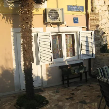 Ana * Umag