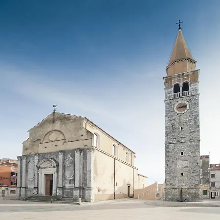 Ana * Umag